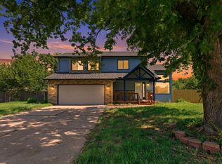 1202 S Stoneybrook Cir, Wichita, KS 67207