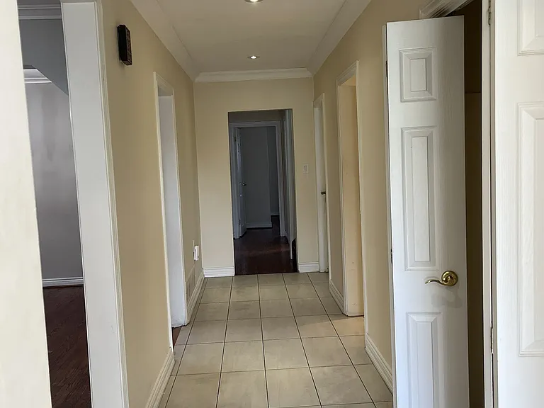 1166 McBride Ave #UPPER — Photo 7