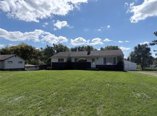 5444 Hearst Rd, Shelby Township, MI 48317