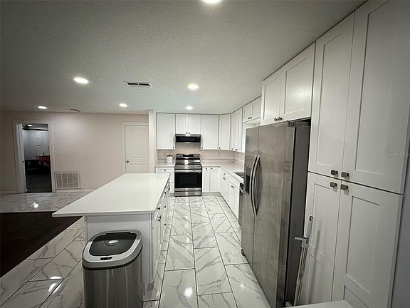 3rd image of 20403 GAMBLE DRIVE