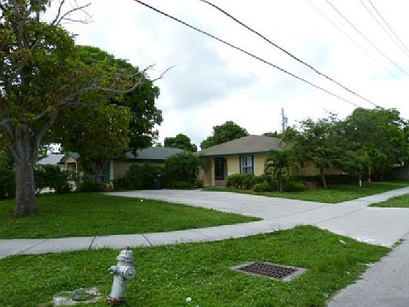 4th image of 129 Central Ave