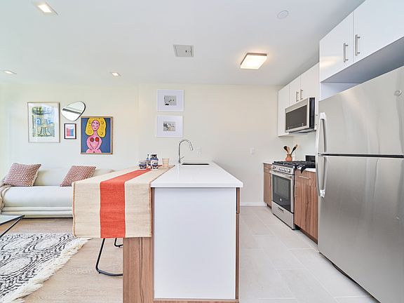 4th image of 521 W 134th St #7B