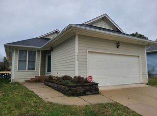 1949 Castle Pines Dr, Raleigh, NC 27604