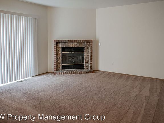 5th image of 4303 80th St NE #B