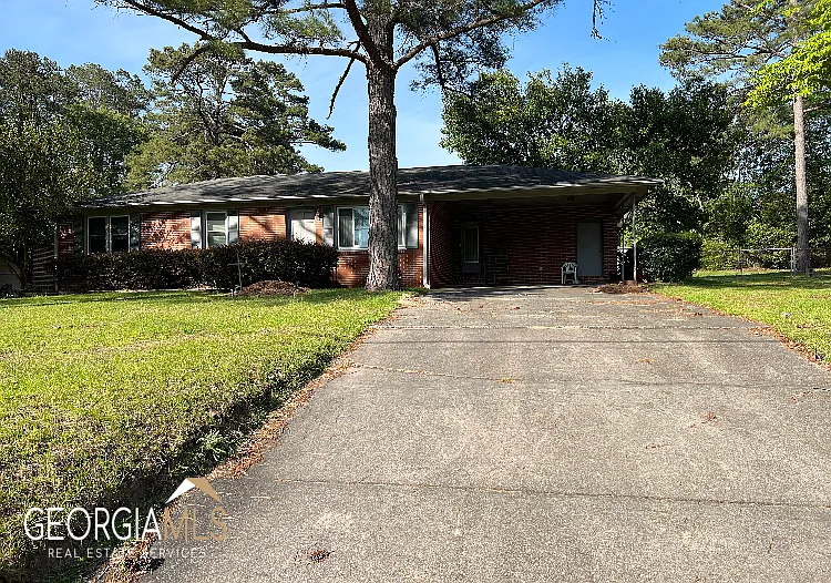 3712 Jessica Dr photo 1