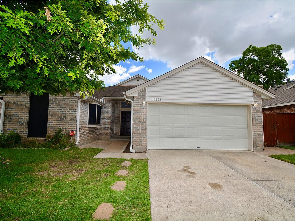 1st image of 13858 Cantwell Dr