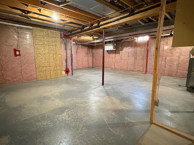 8 Whitney Ct — Photo 20