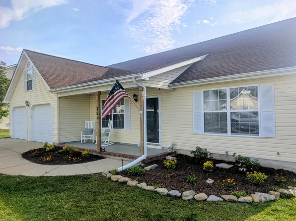 35 Holli Ln, Rossville, GA 30741