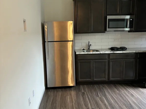 1703 Sandoval Dr, Woodland, CA 95776