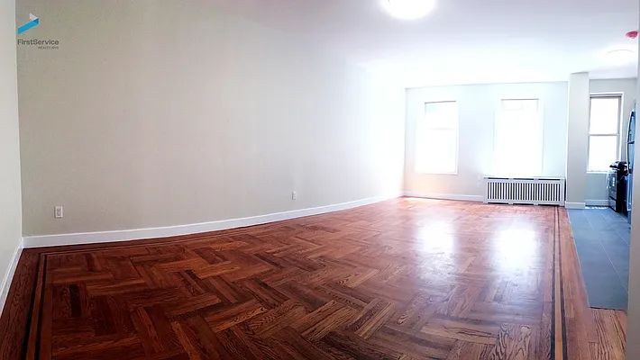 Rented by FirstService Realty (legacy) | media 7