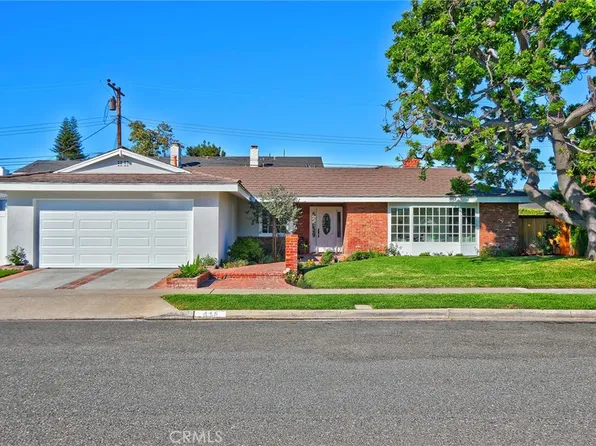 418 E Bay St, Costa Mesa, CA 92627