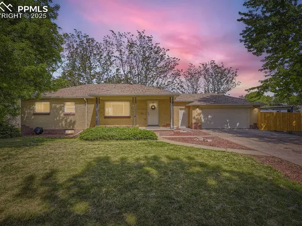 50 Yarrow St, Lakewood, CO 80226