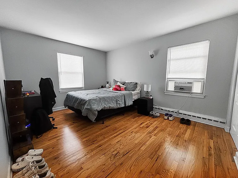 2104-24 W. Foster Ave — Photo 25