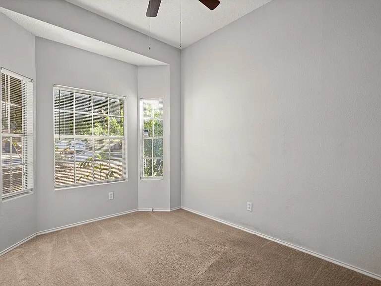 8113 Elkhorn Mountain Trl — Photo 10