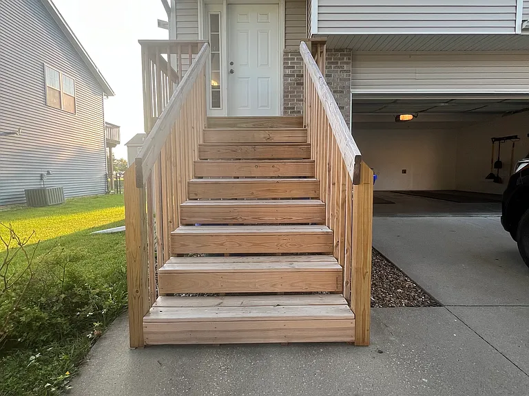 235 N Park Ridge Rd — Photo 2