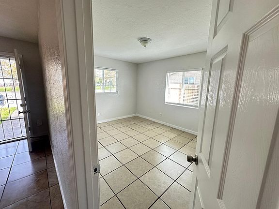 5th image of 3036 High Street
