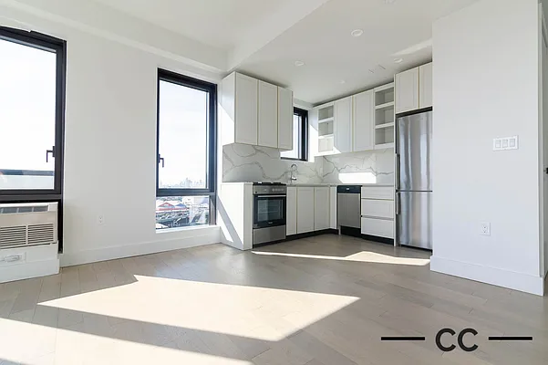 Rented by ERNY LLC | media 37