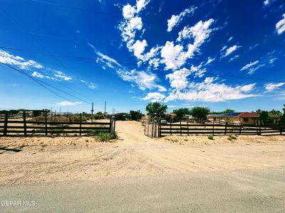 15030 Colonia Tierra Rd, El Paso, TX, 79928