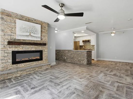 1091 Shadowridge Dr Unit 115, Vista, CA 92081