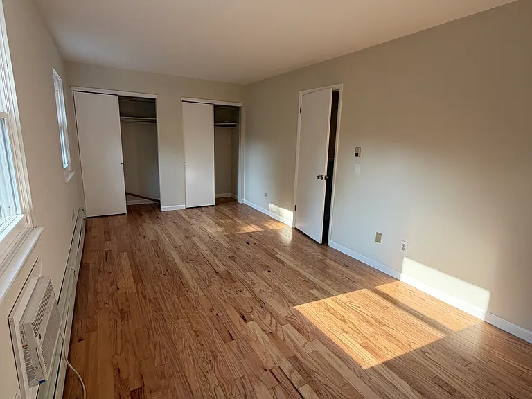 502 Harbor View Ct — Photo 11