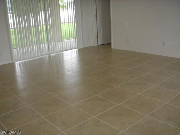 2nd image of 2211 SE 11th St