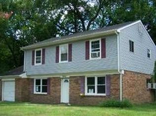 3853 Old Forge Rd, Virginia Beach, VA 23452