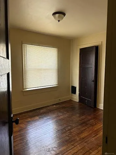 2232 Salem Ave — Photo 12