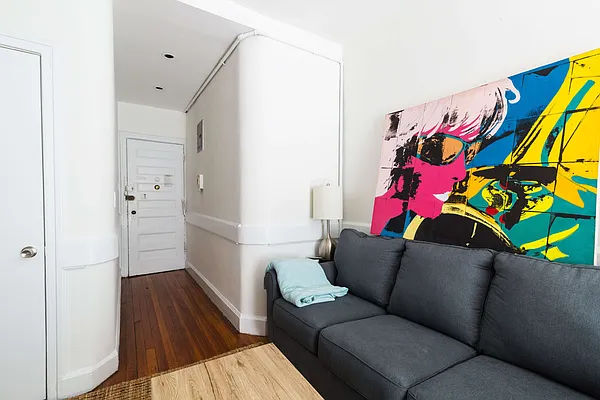 Sold by Lizmar Asset Management LLC | media 1