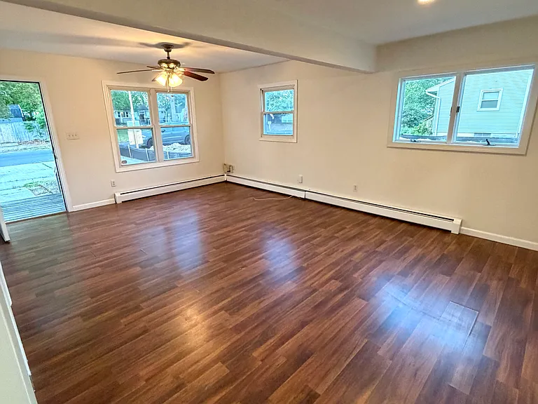 114 Morris Blvd — Photo 8