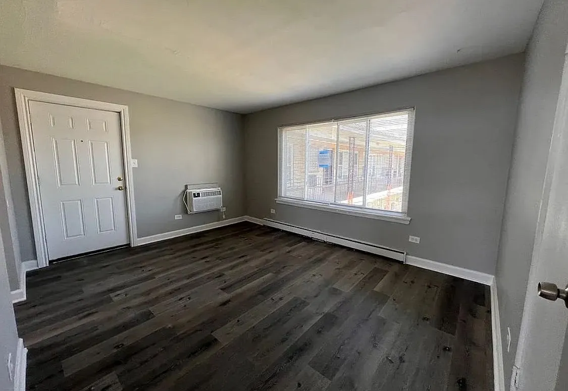 1 bed, $1,200 — Photo 3
