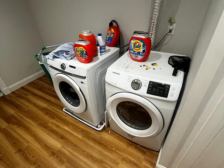 7 Grant St #1F — Photo 8
