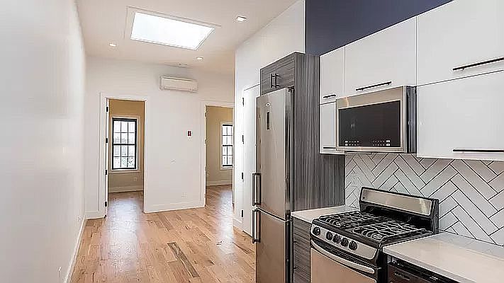 1st image of 62 Starr St #3R