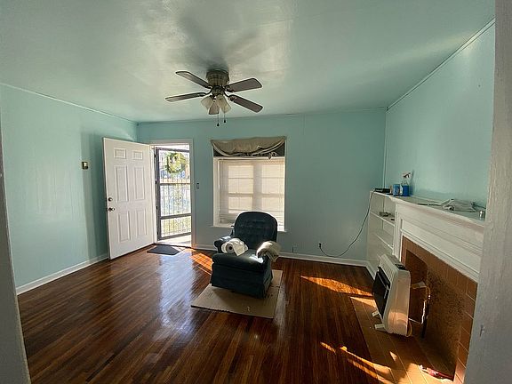 2nd image of 713 N Evanston Ave