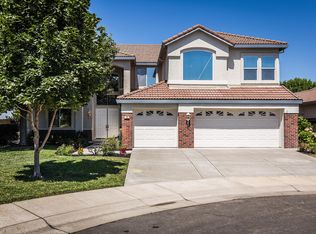 16 Loganberry Ct, Sacramento, CA 95835