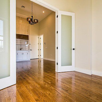 2nd image of 565 Evergreen Ave #1L