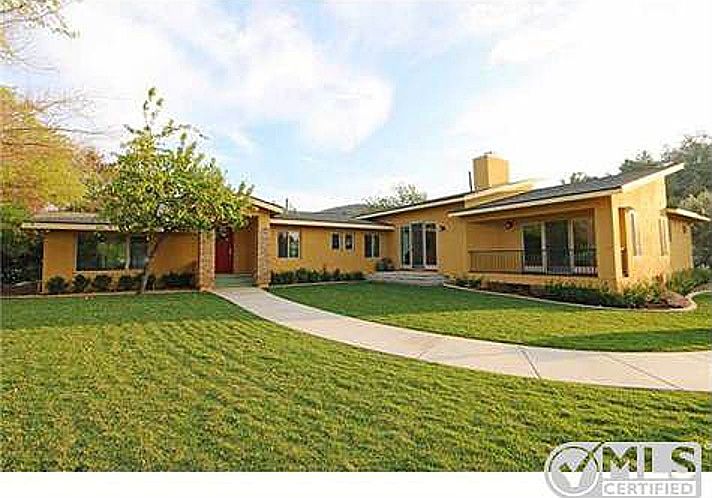 1st image of 12915 Claire Dr
