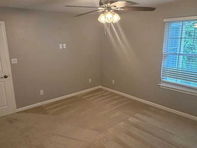 307 Tall Pines Ct #L — Photo 25