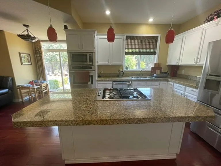 5534 NW 164th Ave — Photo 8