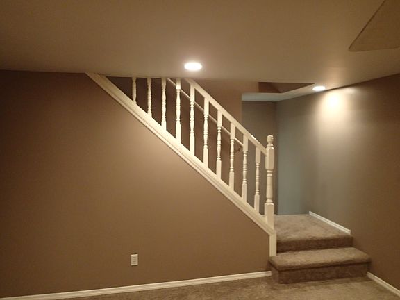 5th image of 7121 Winona Ave