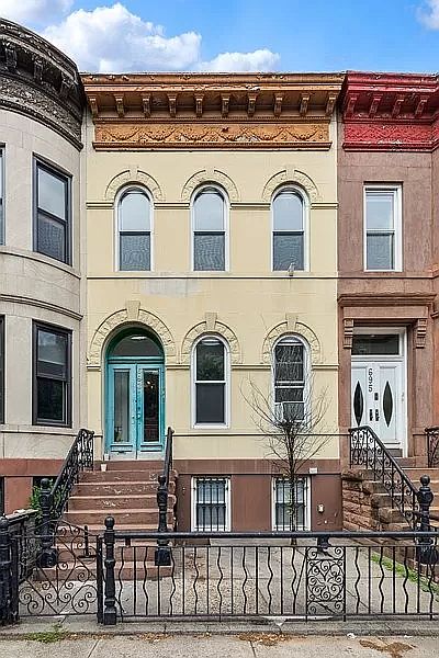 693 Saint Johns Pl, Brooklyn, NY 11216 | Zillow