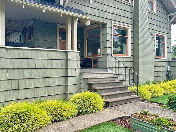 5th image of 1720 NE 36th Ave