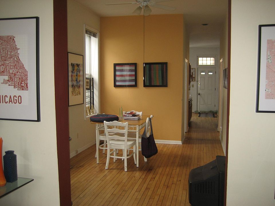 1st image of 1639 N Claremont Ave APT 1A
