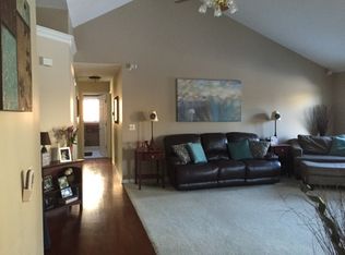 47320 Morning Dove Dr, Macomb, MI 48044