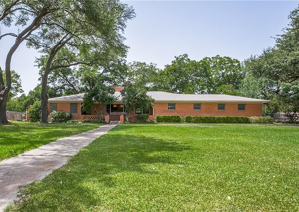 1st image of 1517 Wildwood Cir