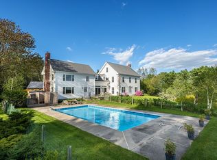 44 Lambert Rd, Freeport, ME 04032