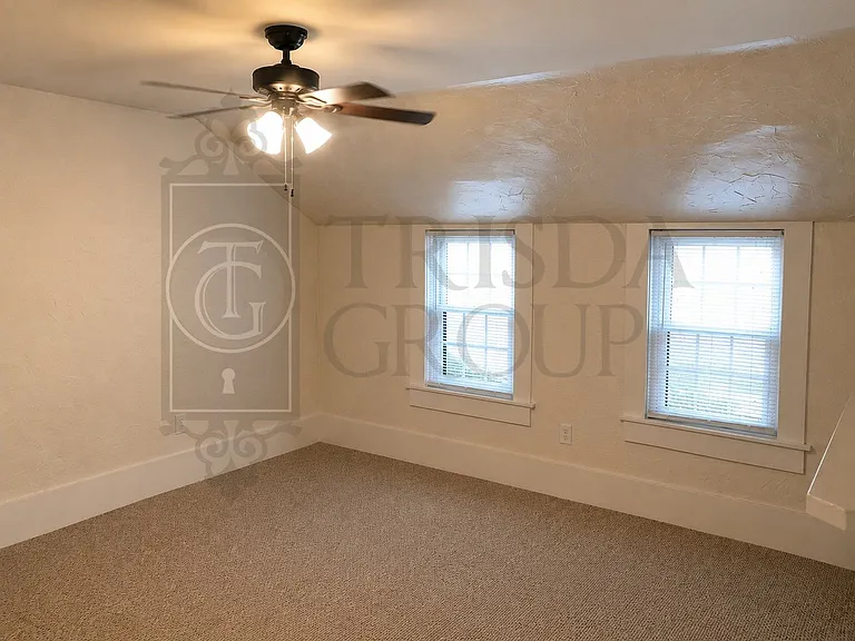51 Southern Ave — Photo 22