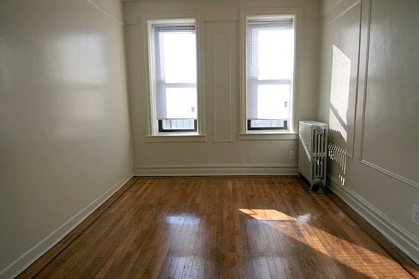 1st image of 307 Martense St APT D1
