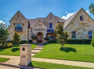 2205 Stone Hollow Dr, Rowlett, TX 75088