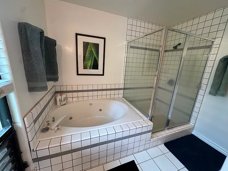3975 Kalakaua Pl — Photo 17