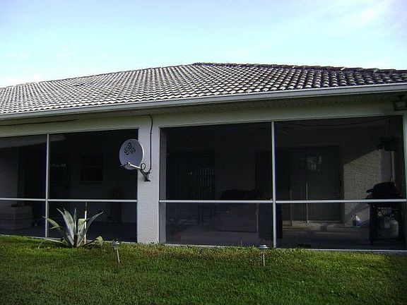3rd image of 40 Pittman Dr